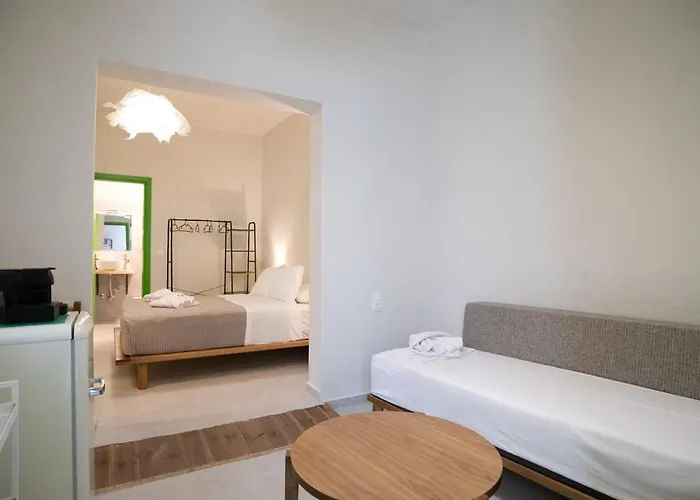 Mondrian Skiathos-Stadt