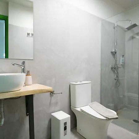 게스트하우스 Mondrian 3*