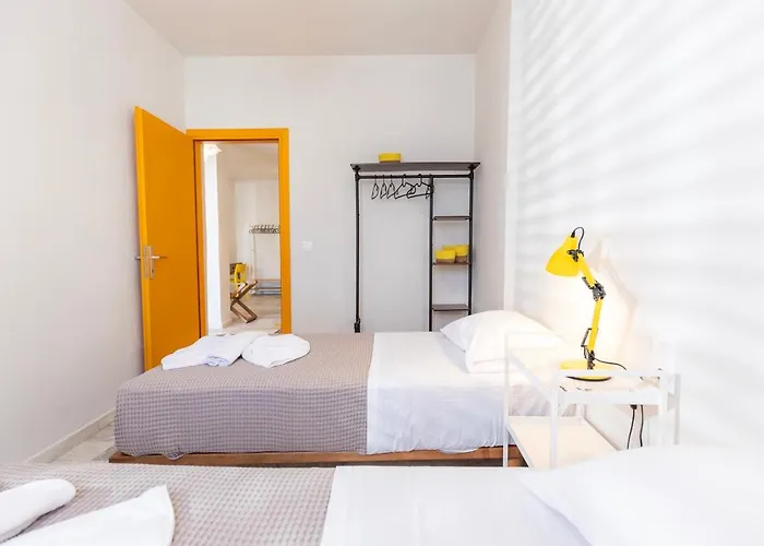 Guest house Mondrian