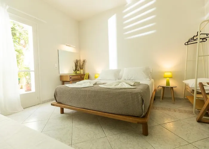 Mondrian Guest house