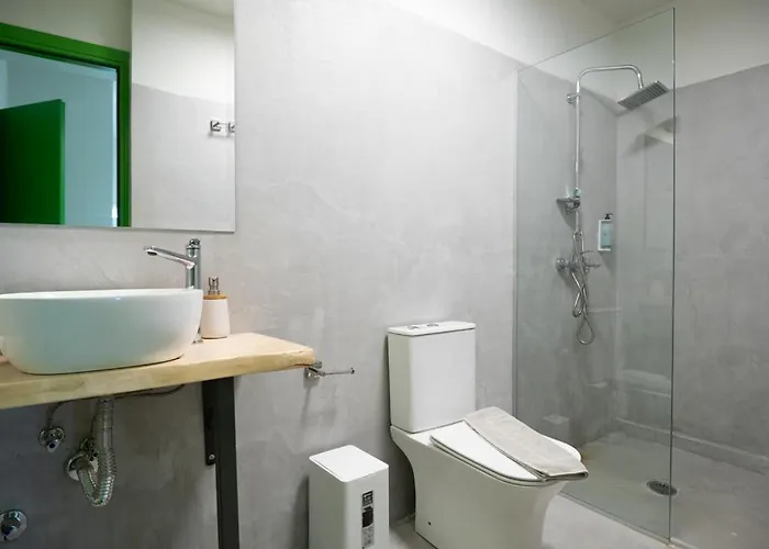 Guest house Mondrian 3*